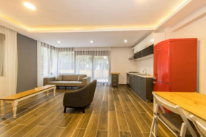 Central and Modern Apartment near Popular Attractions in Muratpasa, Antalya